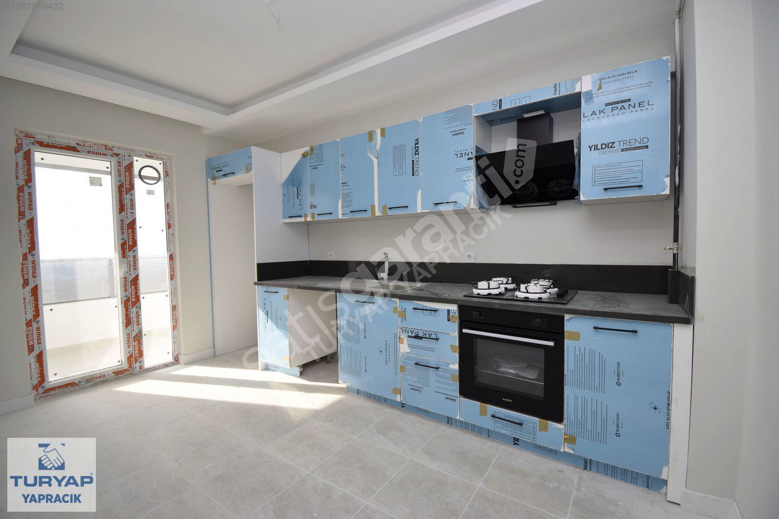 TURYAP YAPRACIK'tan KAYALAR KULE'de Manzaralı Acil 2+1