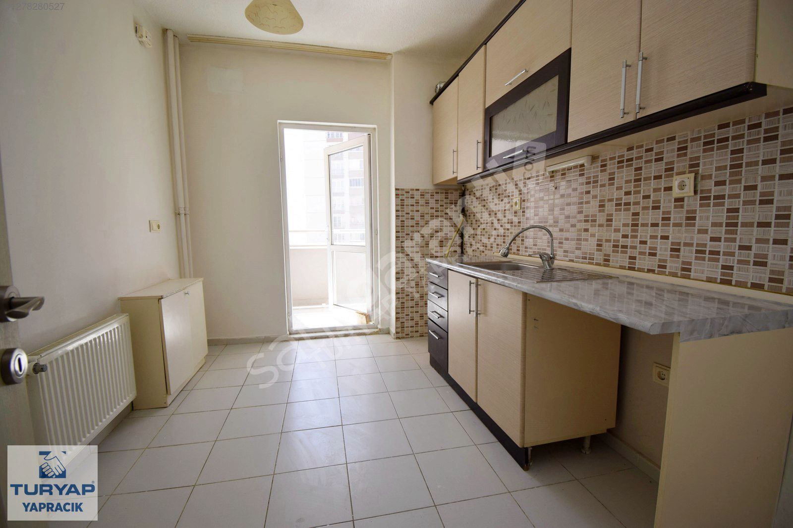 TURYAP YAPRACIK 'tan 11.Bölgede -BOŞ-KAT KONUMUNDA- 3+1