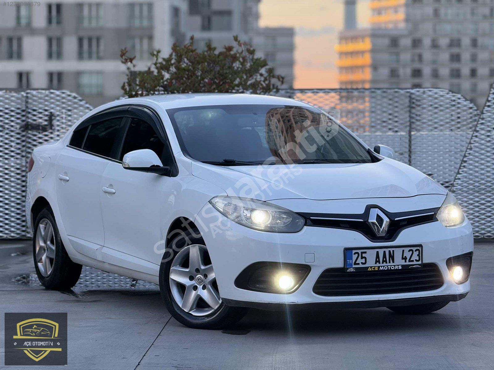 AÇE MOTORS'TAN RENAULT FLUENCE 1.5 DİZEL TOUCH 177.000 KM