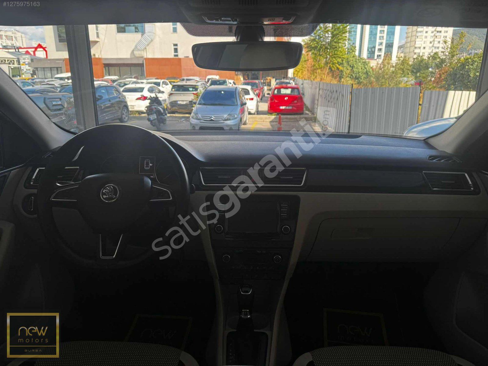 2015 RAPİD 1.4 TDI SPACEBACKSTYLE 174.000KMCAMT.OTAMATİK BOYASIZ