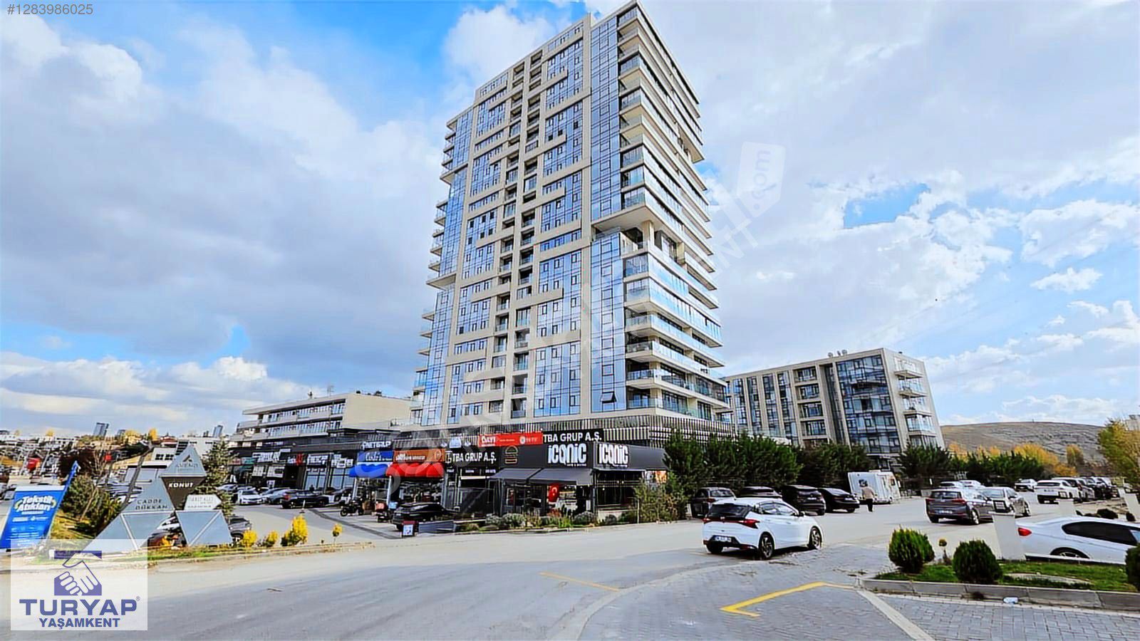 AVEND ÇAYYOLU 'NDA KATTA İKİ DAİRE, İKİ ARAÇLIK K.OTOPARKLI 4+1