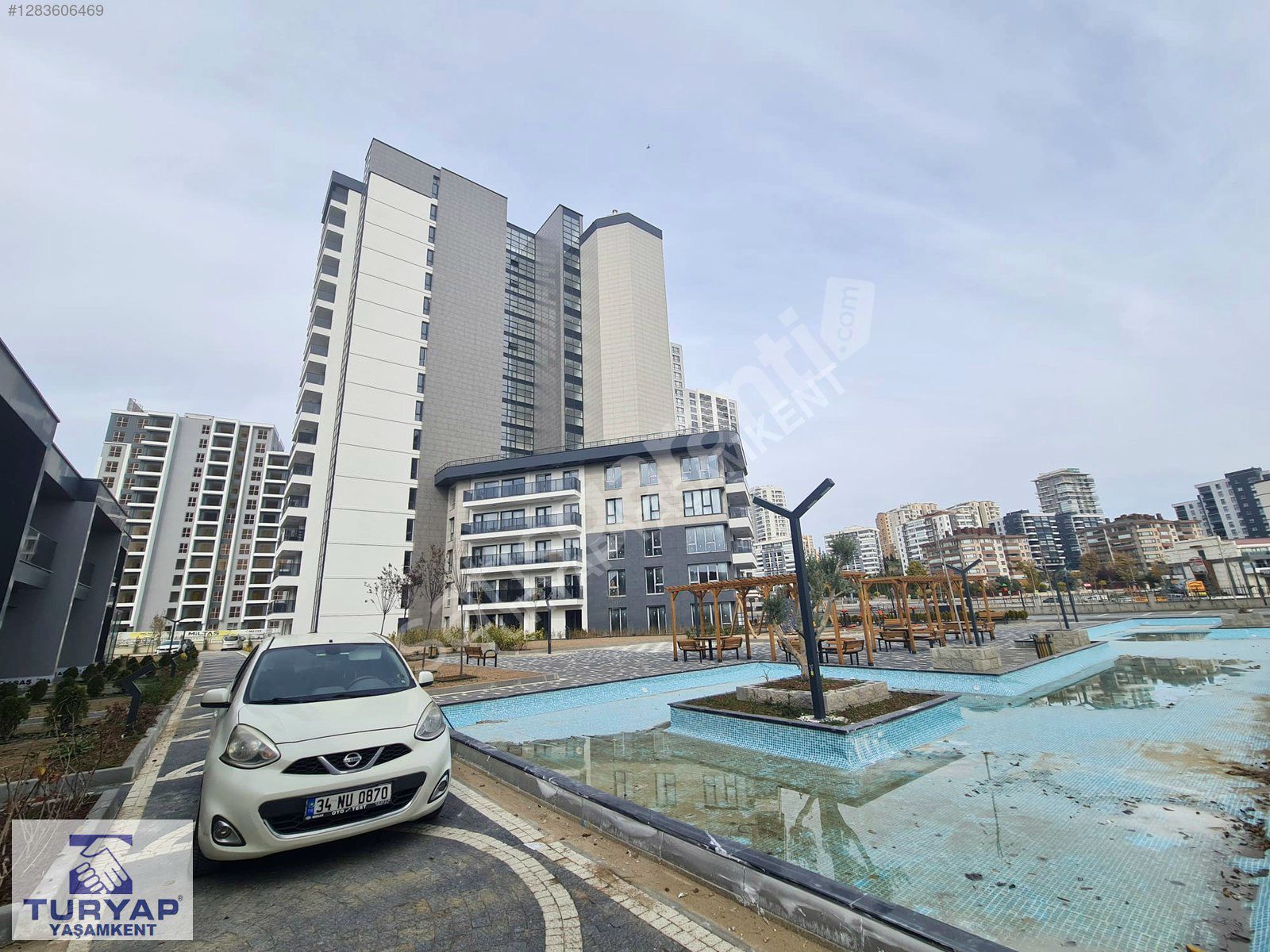 Koç Rezidansta Üç Cepheli, Balkonlu, Sıfır 3+1