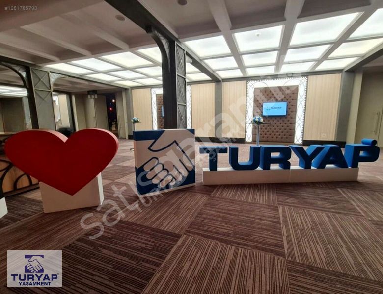 BEKER PLAZA VE MOZAİK EVLERİ YAKINI 35'LİK BULVAR CEPHELİ ARSA