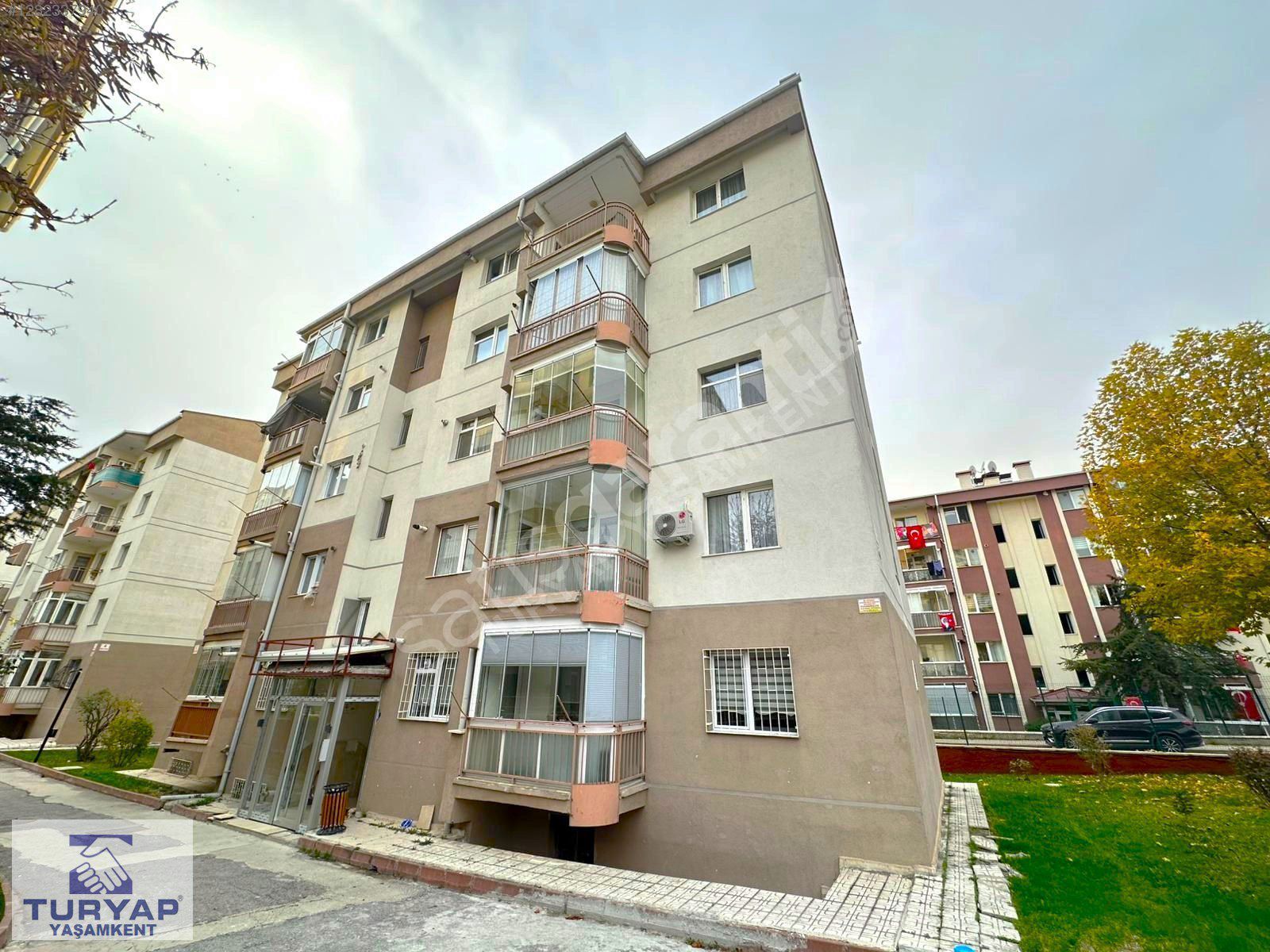 BATIKENT YILDIRIM PAZAR SİTESİ'NDE ARA KAT, İÇİ YENİLENMİŞ 3+1