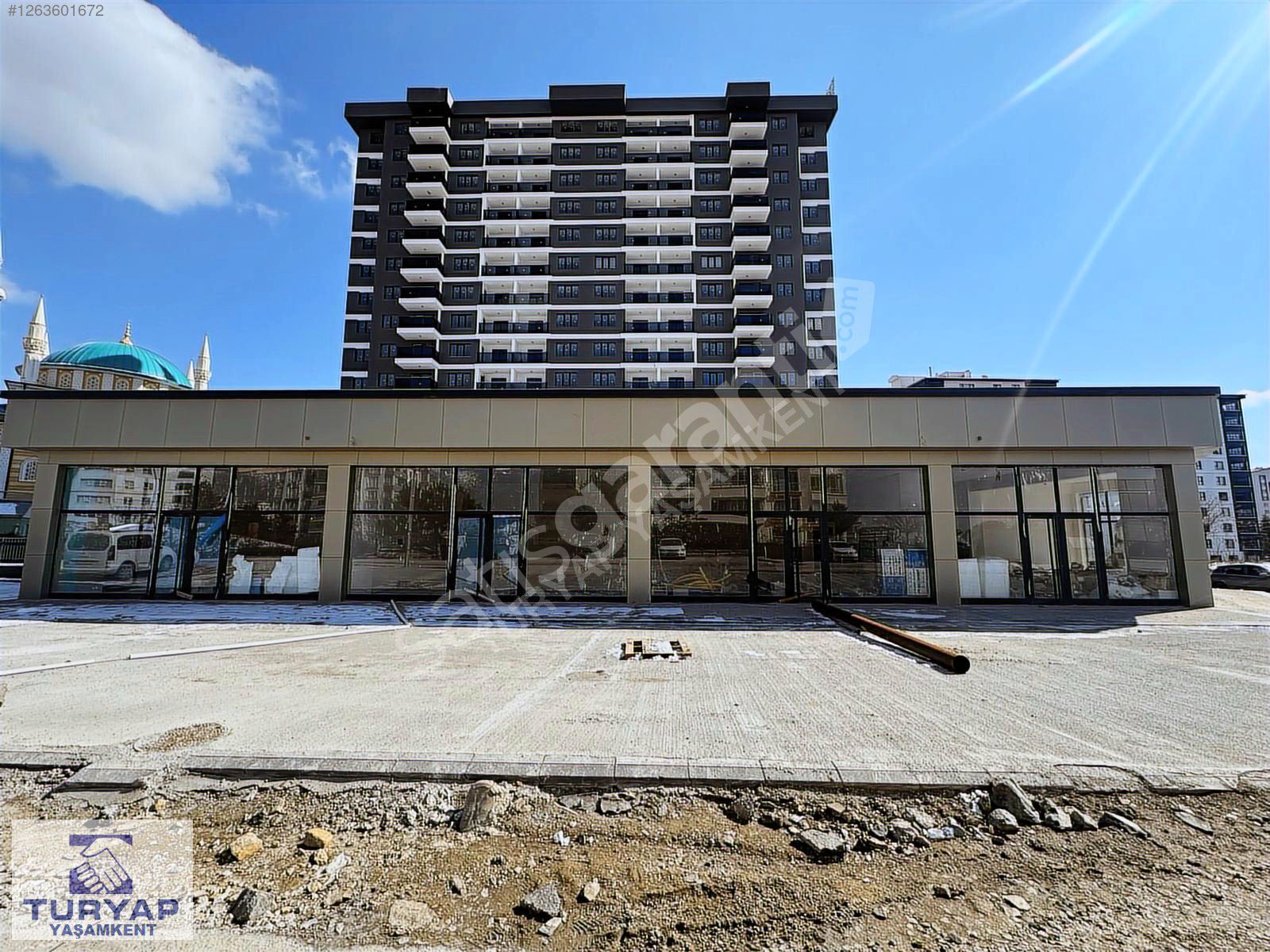 Turyap'tan Ege Rezidance de İskanı Alınmış 12. Katta 1+1 Daire