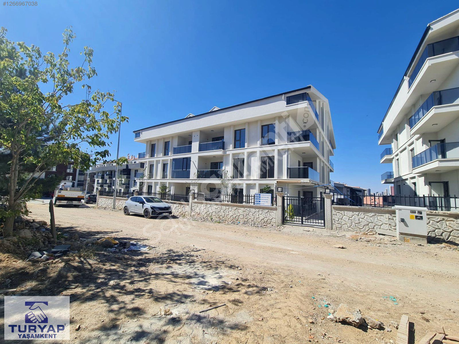 TURYAP 'TAN İNCEK SİTE İÇERİSİNDE ARA KAT 1+1 SIFIR DAİRE