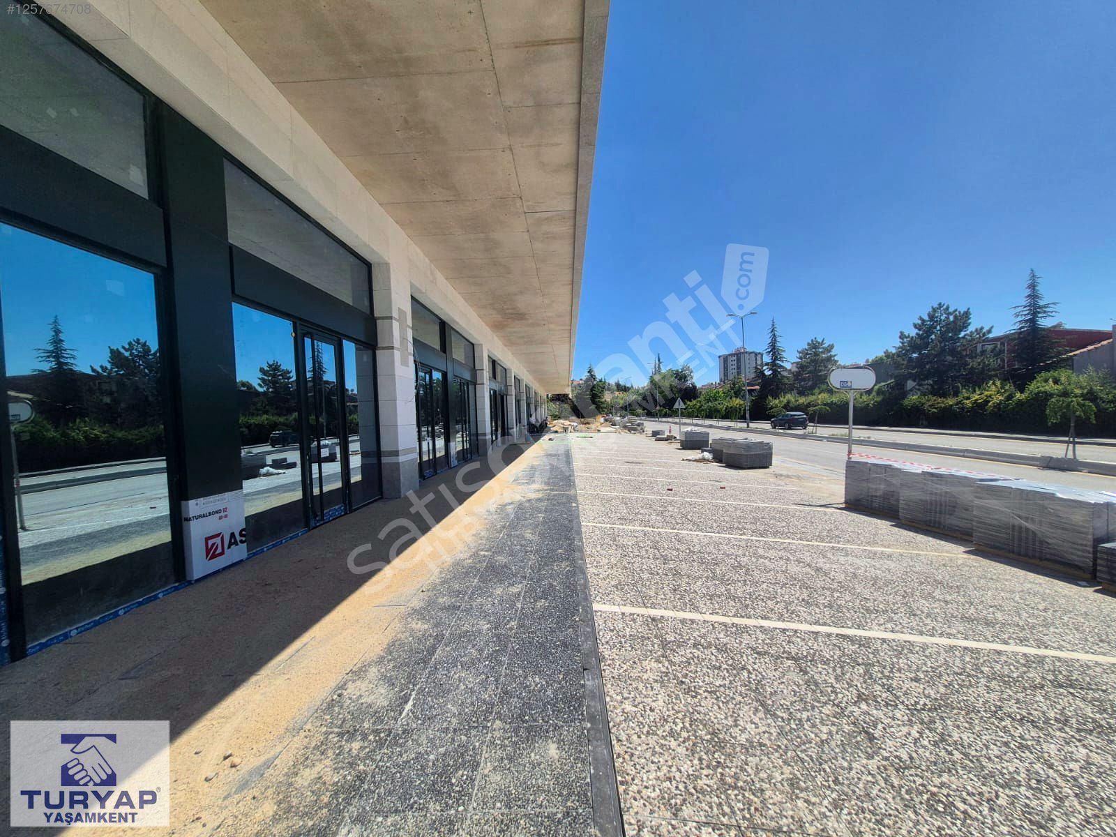 TURYAP 'TAN ÇAYYOLUNDA YENİ AVM DE YERİNİZİ ALMAK İSTERMİSİNİZ..