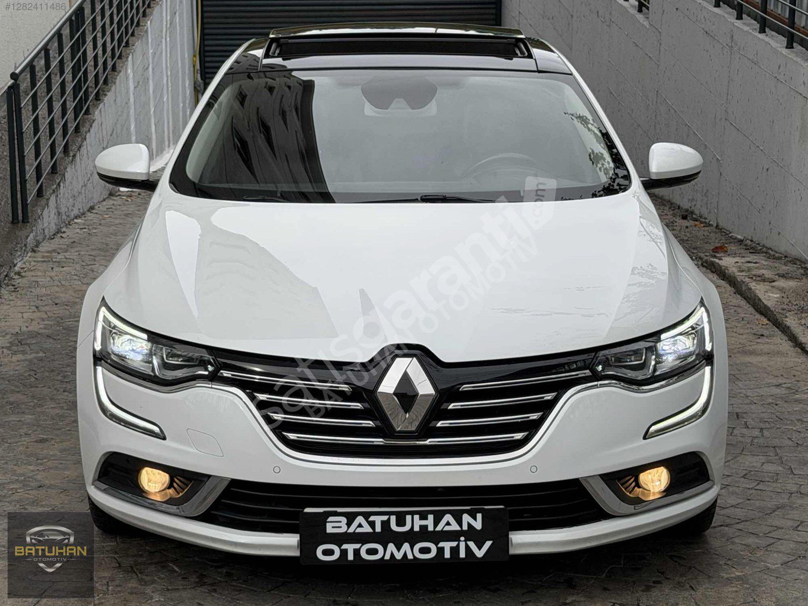 BAT-CAR'dan 2016 1.6 CAM TAVAN DİZEL OTOMATİK TALİSMAN 160 BG