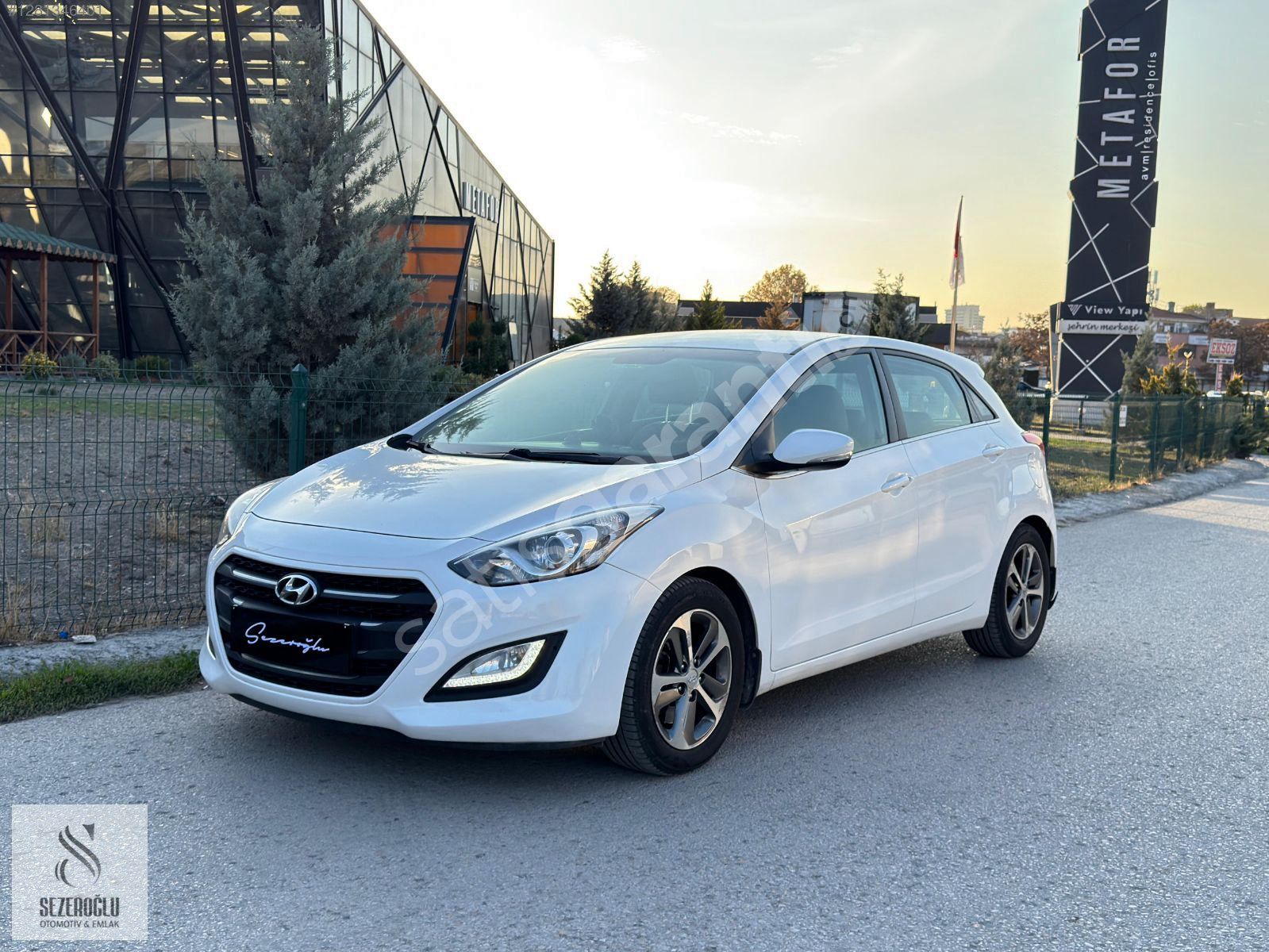 SIRADIŞI BİR ARAÇTIR EMSALSİZ TEMİZLİKTE BOYASIZ 136 BEYGİR