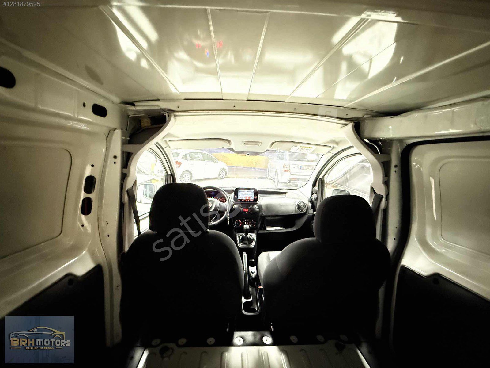 2024 FİAT FIORINO İLK SAHİBİNDEN KLİMA GENİŞ EKRAN 83BİNDE ORJ!!