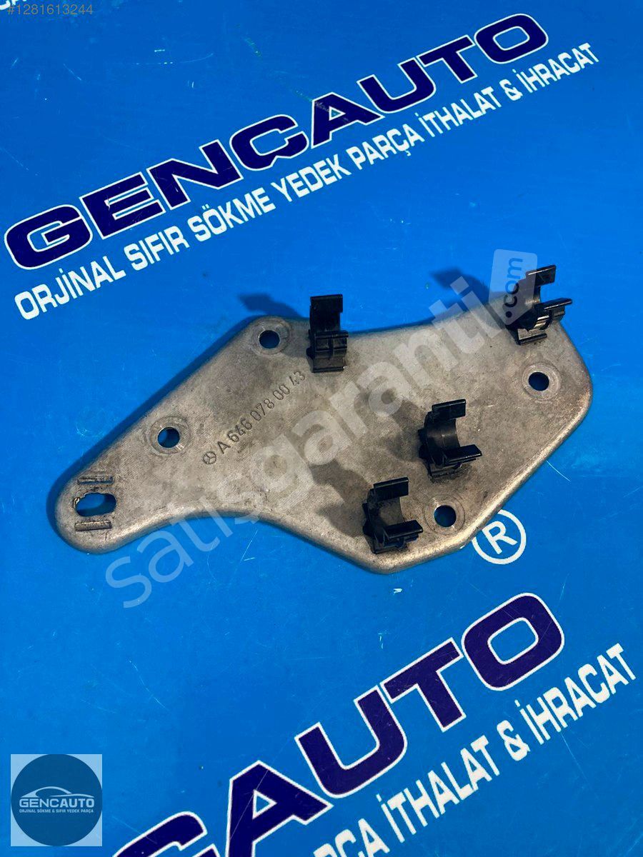 MERCEDES W204 C YAKIT BORU MONTAJ BRAKETİ SÖKME ORJ A6460780043