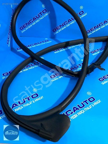 AUDİ A5 SPORTBACK KAPI FİTİLİ SÖKME ORJİNAL 8T8831707C SOL ÖN