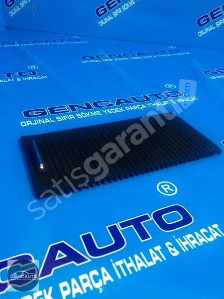 MERCEDES C204 W212 ARA KONSOL PERDESİ SIFIR İTHAL A2046807607