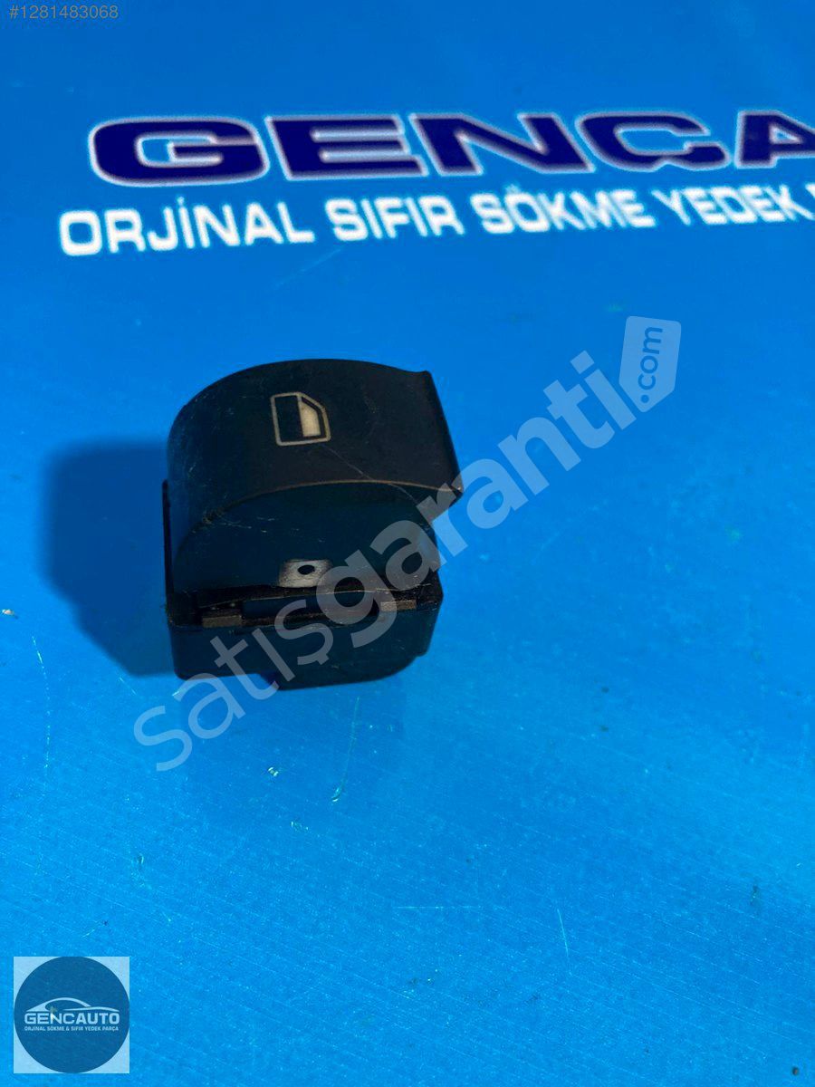 AUDİ A3 CAM KALDIRMA DÜĞMESİ SÖKME ORJİNAL 4F0959855 SAĞ TEKLİ