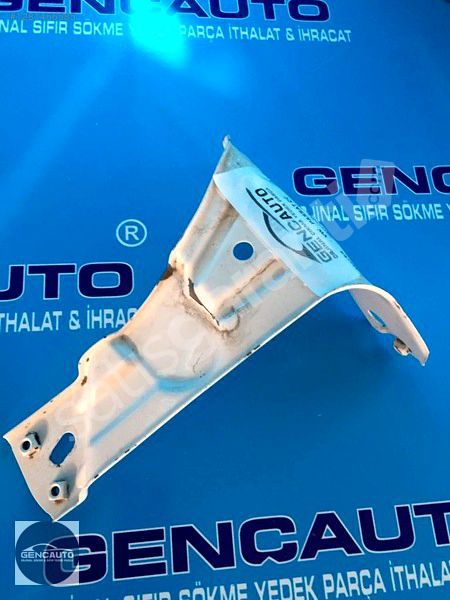 VW PASSAT CC ÇAMURLUK BAĞLANTI SACI SÖKME ORJ 3C8821142 SAĞ