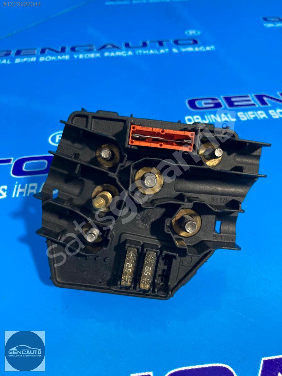 MERCEDES W221 S CLAS AKIM DAĞITICI SÖKME ORJİNAL A2215406850