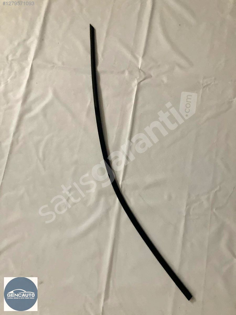 BMW G20 KAPI CAM SIYIRICI ÇITASI SIFIR ORJ 51407465170 PİANBLACK