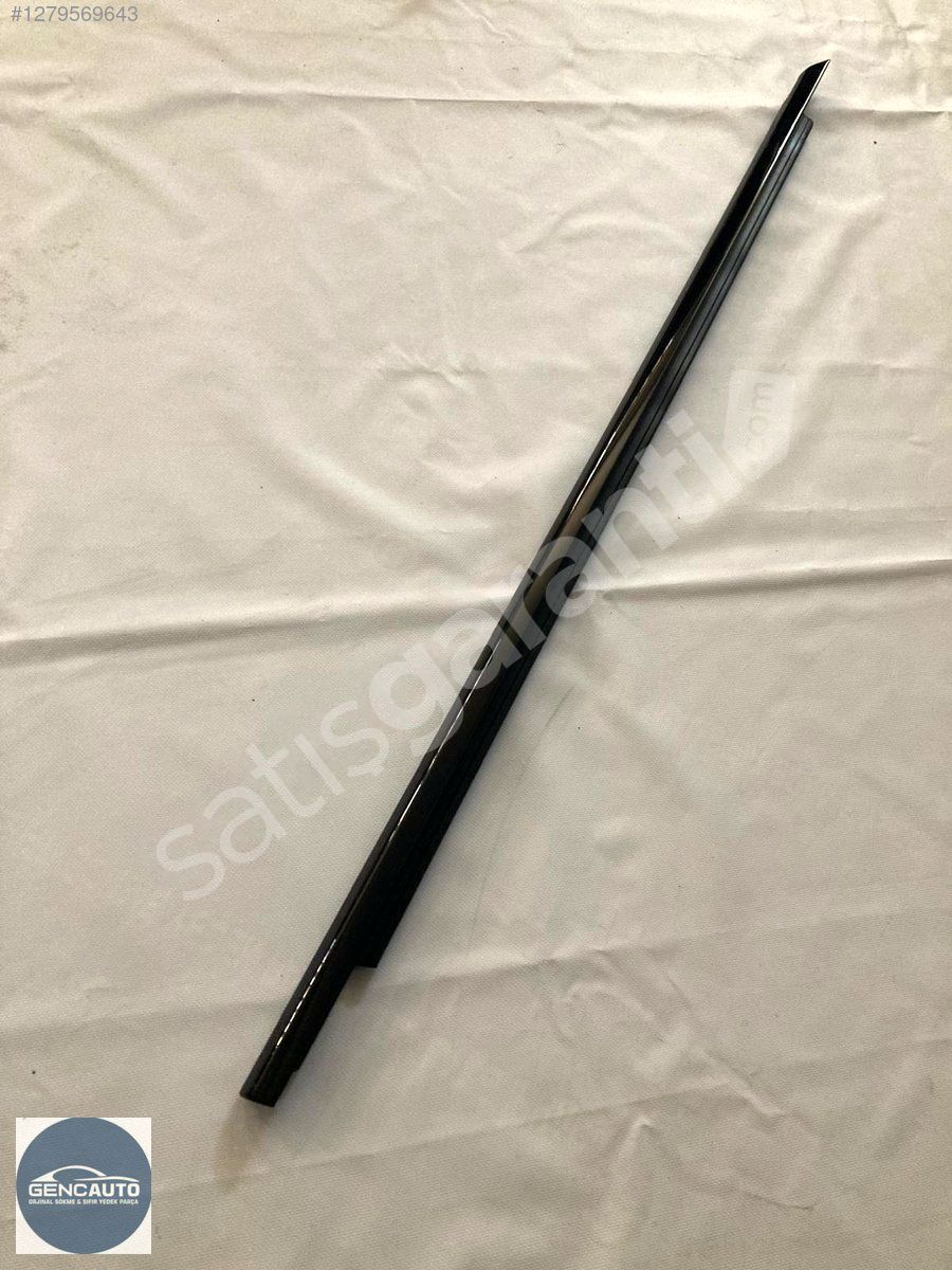 BMW G20 KAPI CAM SIYIRICI ÇITASI SIFIR ORJ 51337465150 PİANBLACK