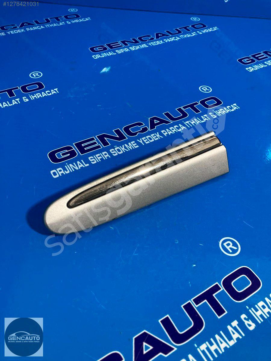 MERCEDES W209 ÇAMURLUK ÇITASI SOL ÖN SÖKME ORJİNAL A2096902162