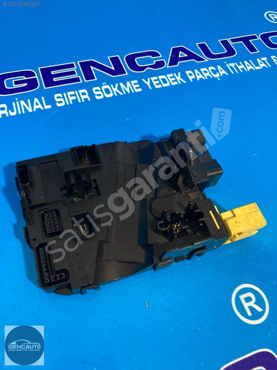 AUDİ A3 SPORTBACK DİREKSİYON KOLON BEYİN SÖKME ORJ 1K0953549A