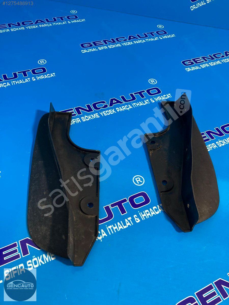 RANGE ROVER CAMURLUK PARÇALIĞI ARKA SOKME ORJ CPLA11778 79AC R,L