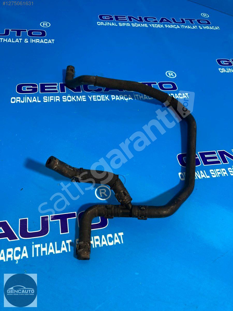 AUDİ A3 RADYATÖR SU HORTUMU SÖKME ORJİNAL 8P0124
