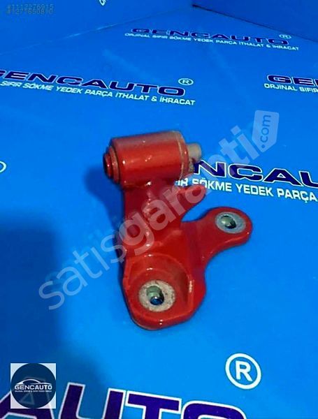 MERCEDES CLA KAPI ALT MENTEŞESİ ÖN SAĞ SÖKME ORJİNAL OEM A117A