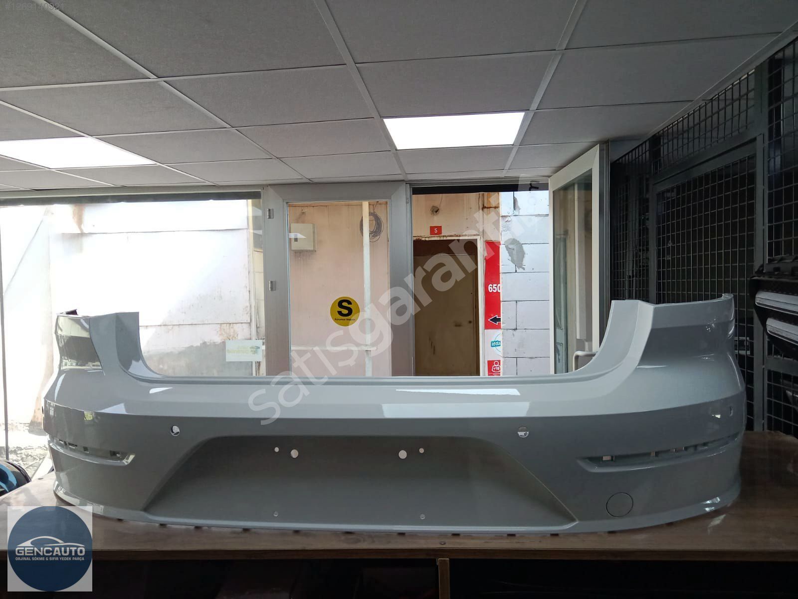 VW ARTEON ARKA TAMMPON SÖKME ORJİNAL 3G8807417