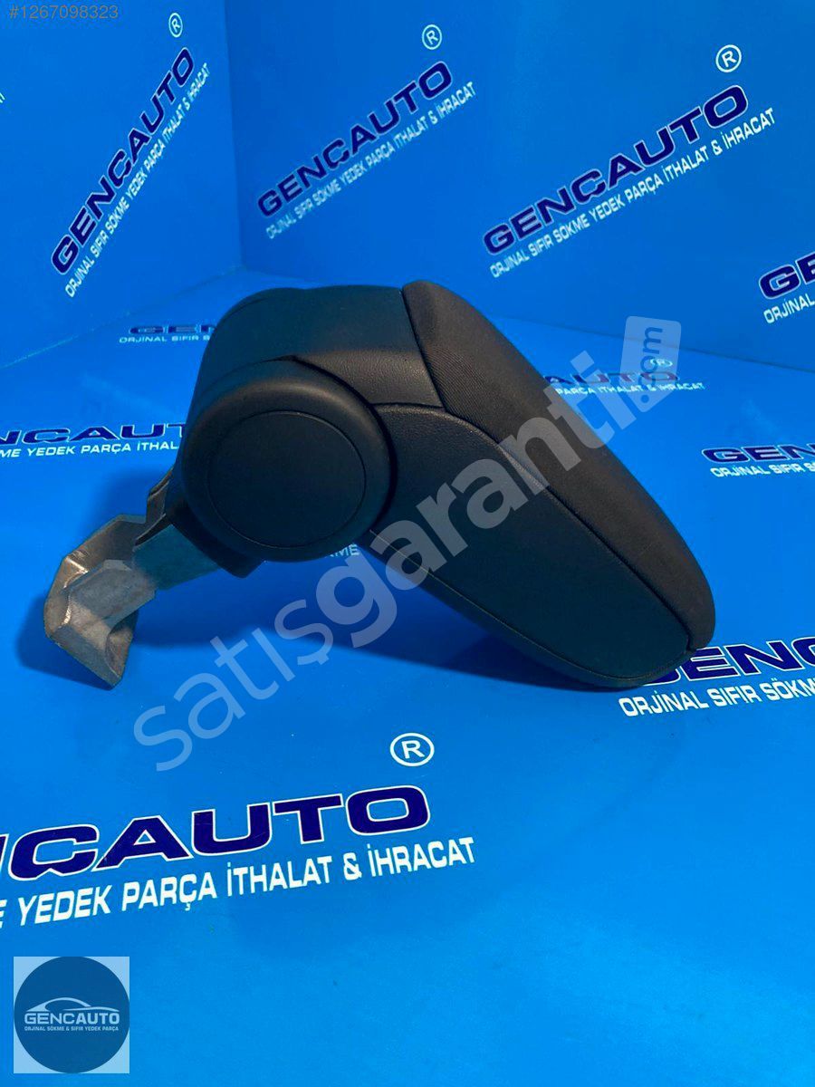 AUDİ A3 MANUEL KOL DAYAMA SÖKME ORJİNAL 8P0864207