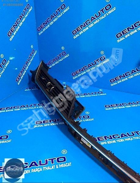 AUDİ Q5 TORPİDO ORTA IZGARA SIFIR ORJİNAL OEM 80B820902 B