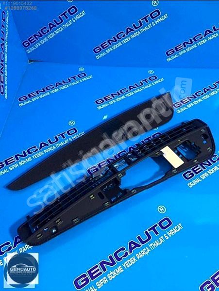 AUDİ A3 TORPİDO ÜST IZGARA SÖKME ORJİNAL OEM 8V1819635 E