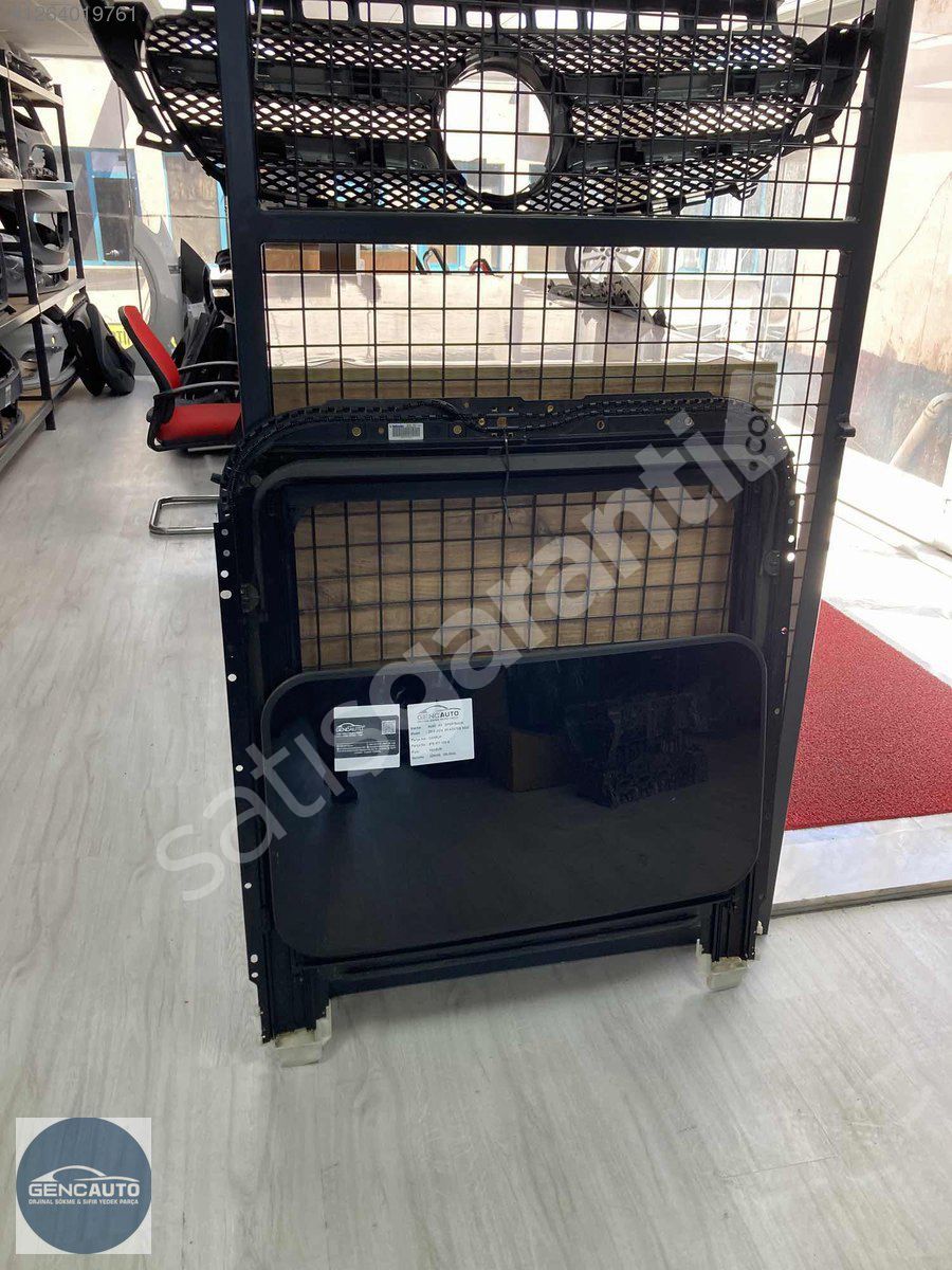 AUDİ A5 SPORTBACK SANRUF SÖKME ORJ OEM 8T8877255A