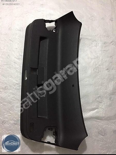 AUDİ A5 SPORTBACK BAGAJ KAPAĞ İÇ KAPLAMA SÖKME ORJ OEM 8T8867979