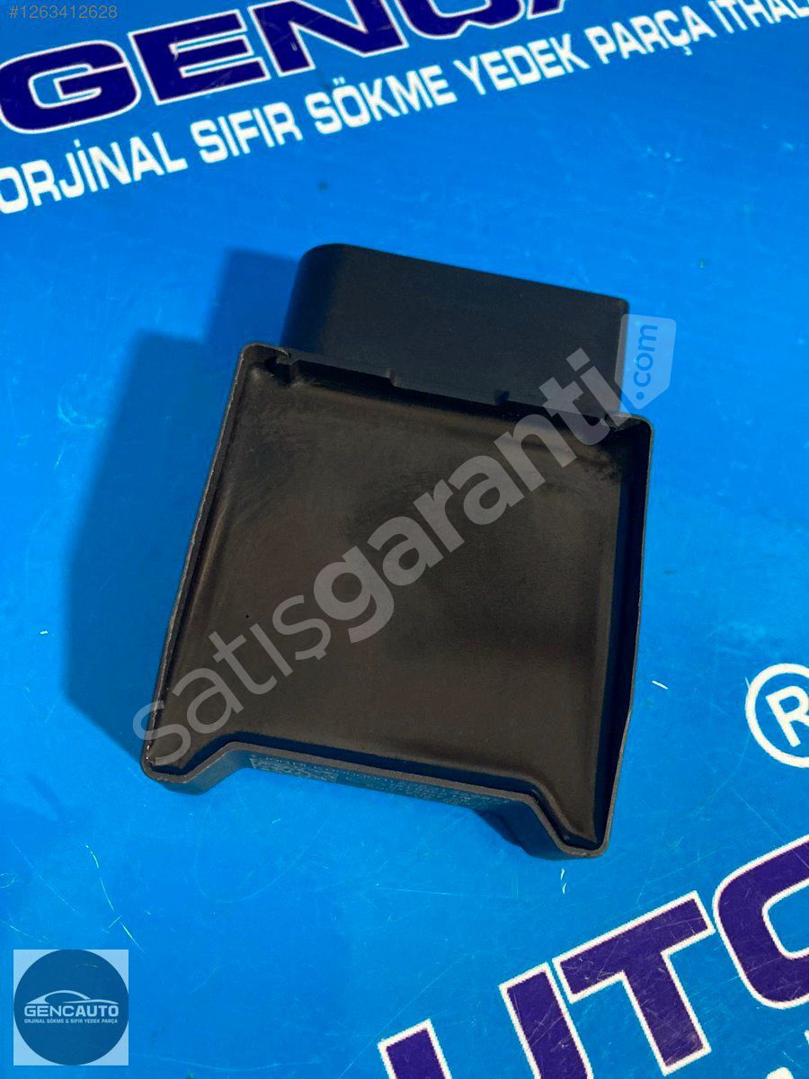 VW GOLF 7 1.4 TSI YAKIT POMPA KONTROL ÜNİT SÖKME ORJ 5Q0906093 A