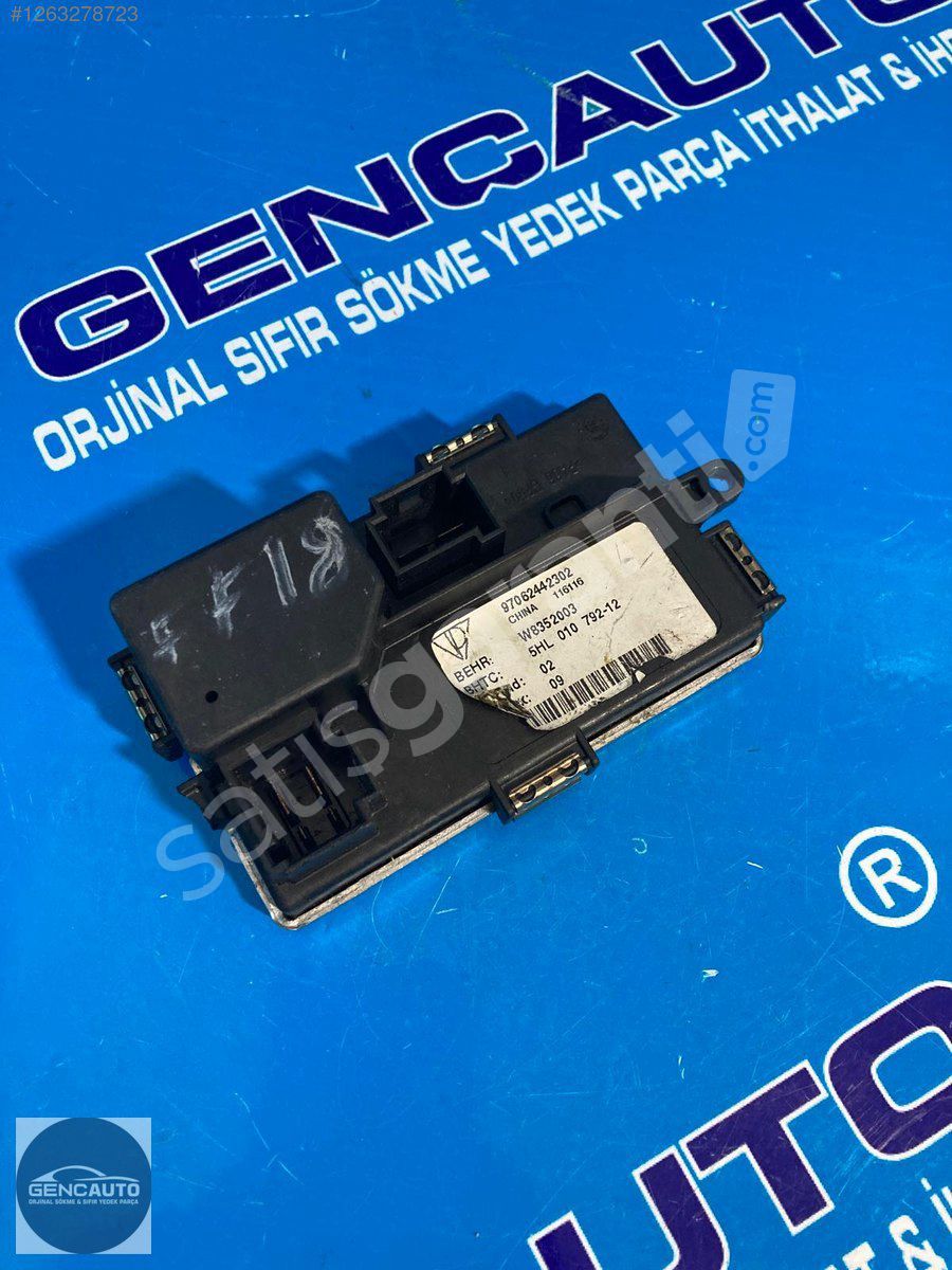 PORSCHE PANAMERA KALORİFER FAN REGÜLATÖR SÖKME ORJ 97062442302