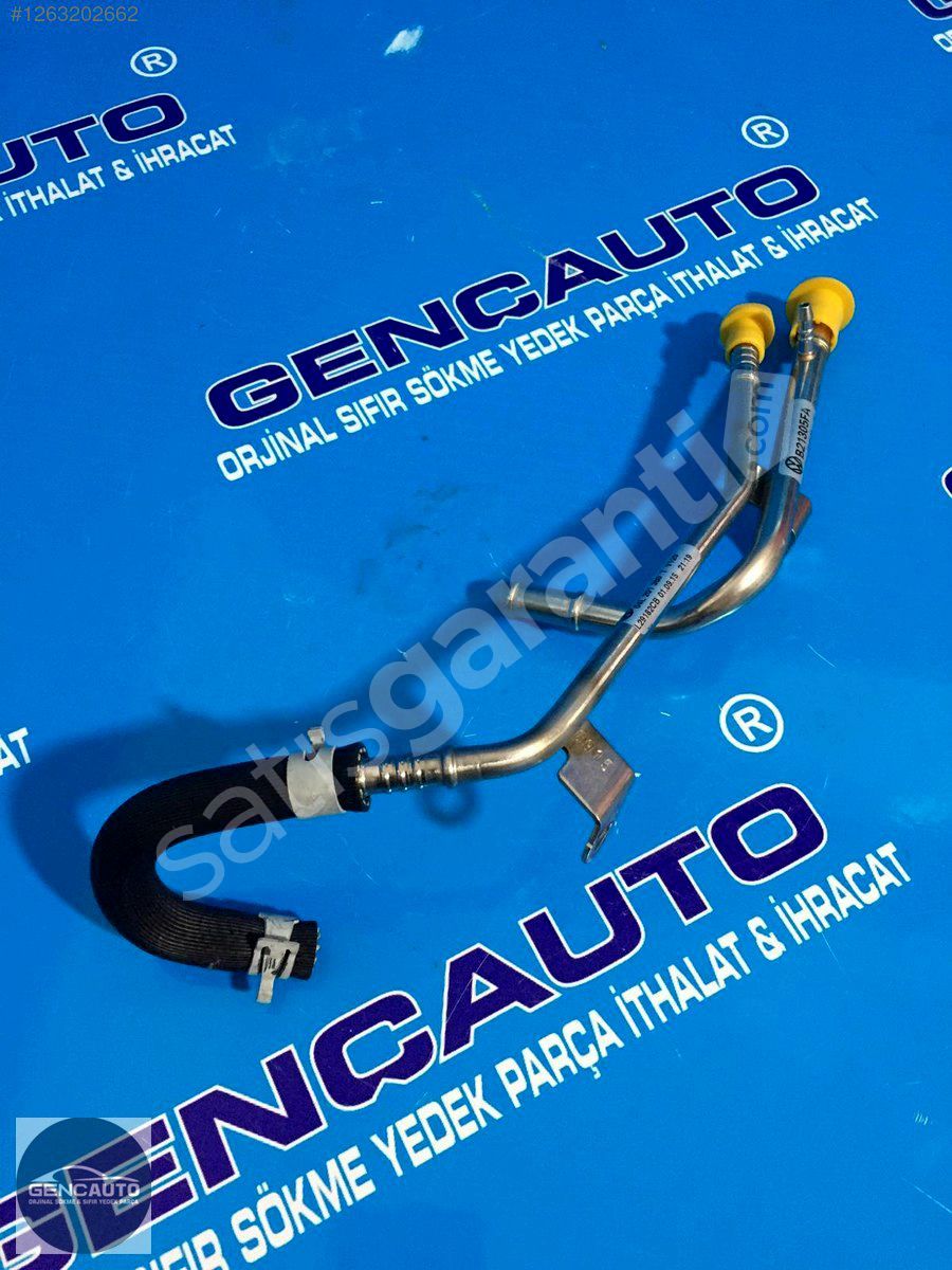 VW GOLF 7 PASSAT B8 YAKIT HORTUMU HATTI OEM 04L201360 T