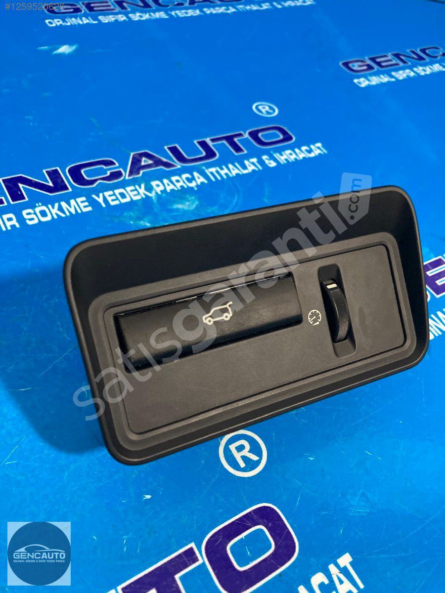 RANGE ROVER SPORT BAGAJ AÇMA BUTONU SÖKME ORJ CPLA11654CA