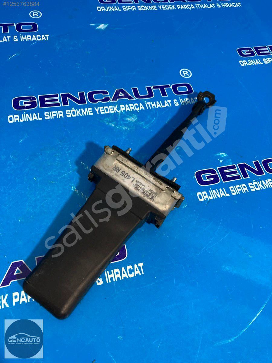 RANGE ROVER SPORT KAPI GERGİSİ ARKA SÖKME ORJİNAL CPLA27200AB