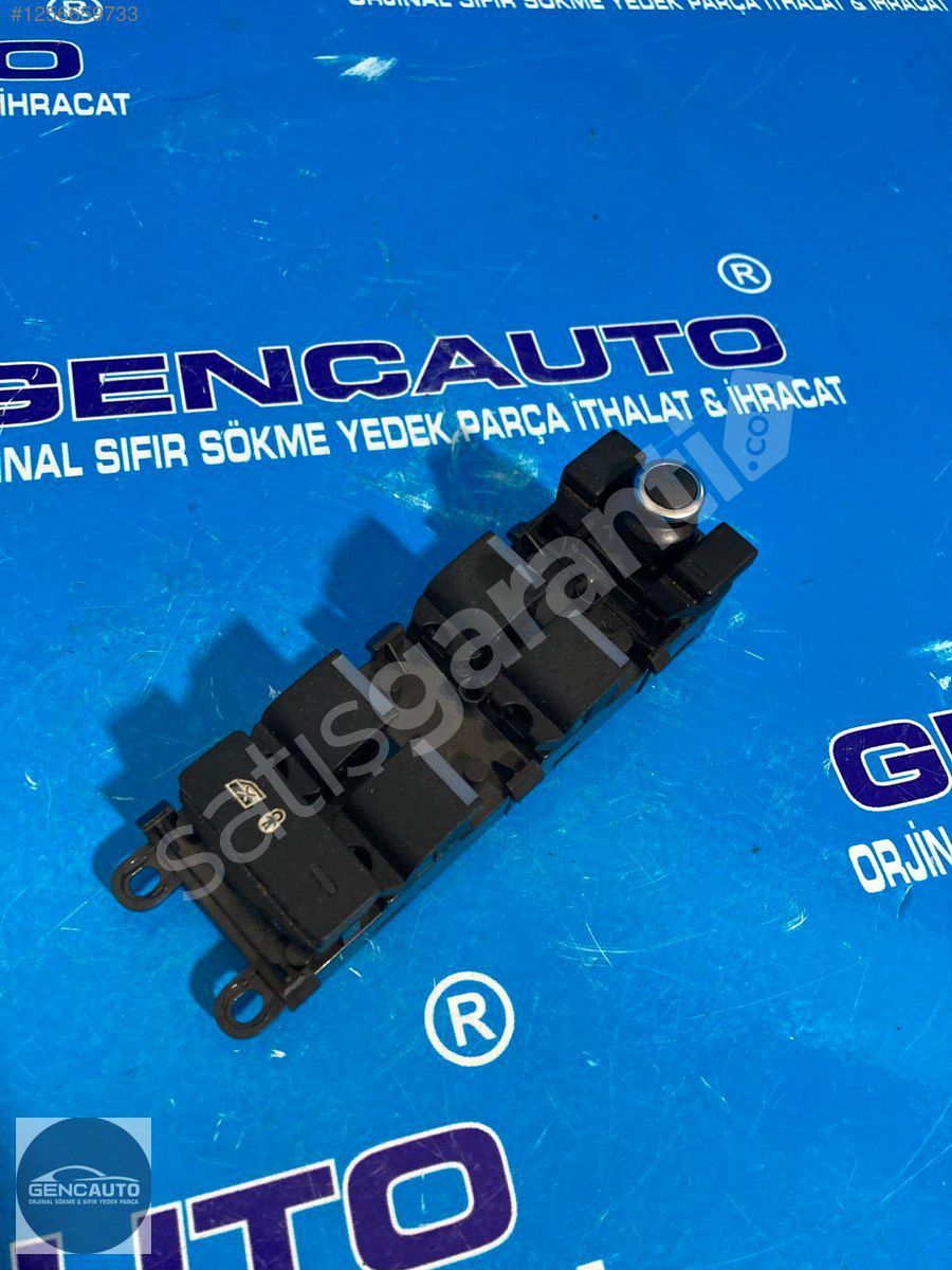 RANGE ROVER SPORT CAM KALDIRMA DÜĞMESİ SÖKME ORJ CPLA14540AD SOL