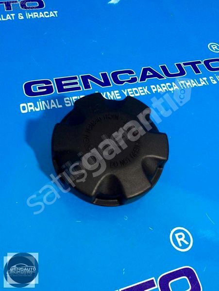 BMW E90 E60 F10 F20 F30 GENLEŞME SU DEPOSU KAPAĞI OEM 7521071