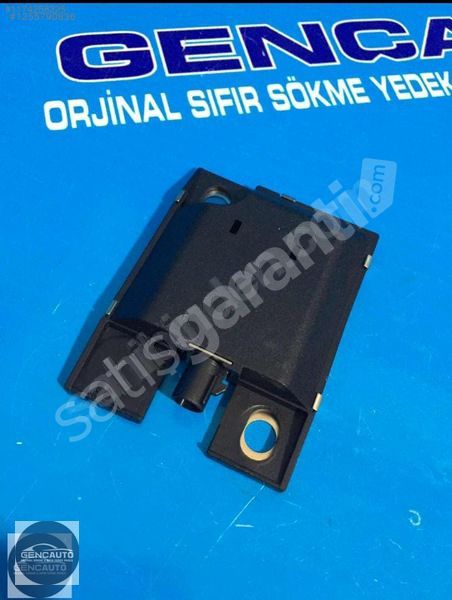 MERCEDES W219 CLS ANTEN YÜKSELTİCİ SÖKME ORJİNAL OEM A2118203375