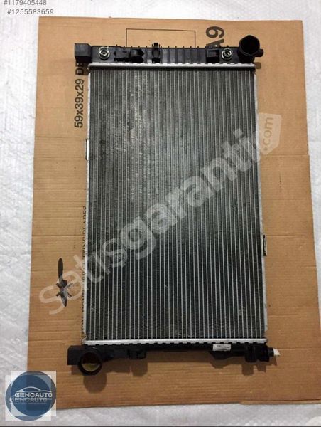MERCEDES W209 CLK SU RADYATÖRÜ SÖKME ORJİNAL OEM A2035000503