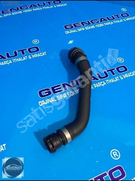 MERCEDES W118 CLA RADYATÖR SU HORTUMU SÖKME ORJ OEM A2475010258