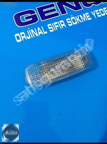 AUDİ A1 A3 A4 A5 A6 MAKYAJ LAMBASI SIFIR ORJİNAL OEM 4E0947105