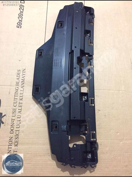 BMW F30 ARKA TAMPON ALT BAKALİTİ SÖKME ORJİNAL OEM 51127256921