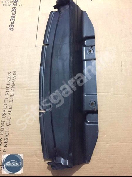 BMW E87 RADYATÖR KASASI ALT SÖKME ORJİNAL OEM 51757128502