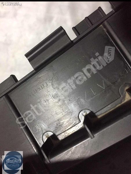 MERCEDES W118 CLA RADYATÖR KASASI ALT SÖKME ORJ OEM A1775050000