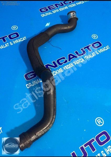 MERCEDES W204 C CLAS RADYATÖR SU HORTUMU SÖKME ORJ A2045010982