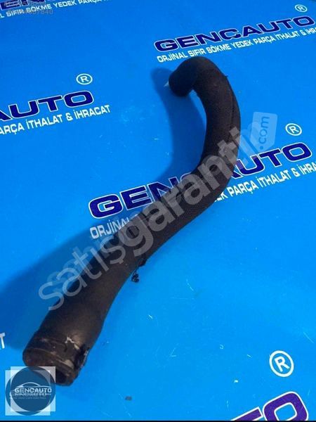 MERCEDES W204 RADYATÖR SU HORTUMU SÖKME ORJİNAL OEM A204830