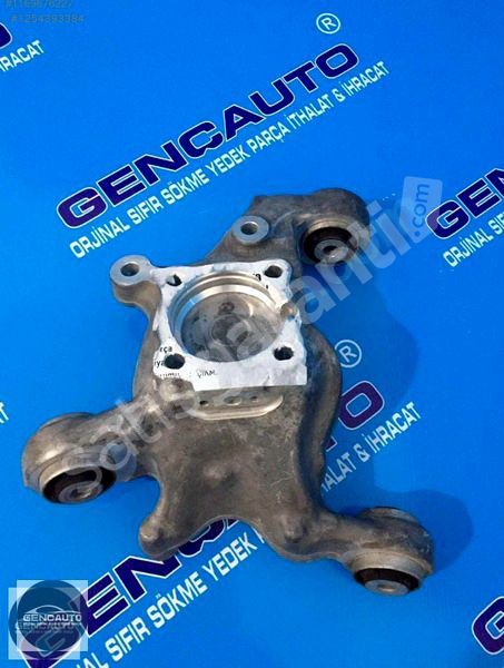 MERCEDES W117 CLA SOL ARKA TAŞIYICI SÖKME ORJİNAL OEM A2460306